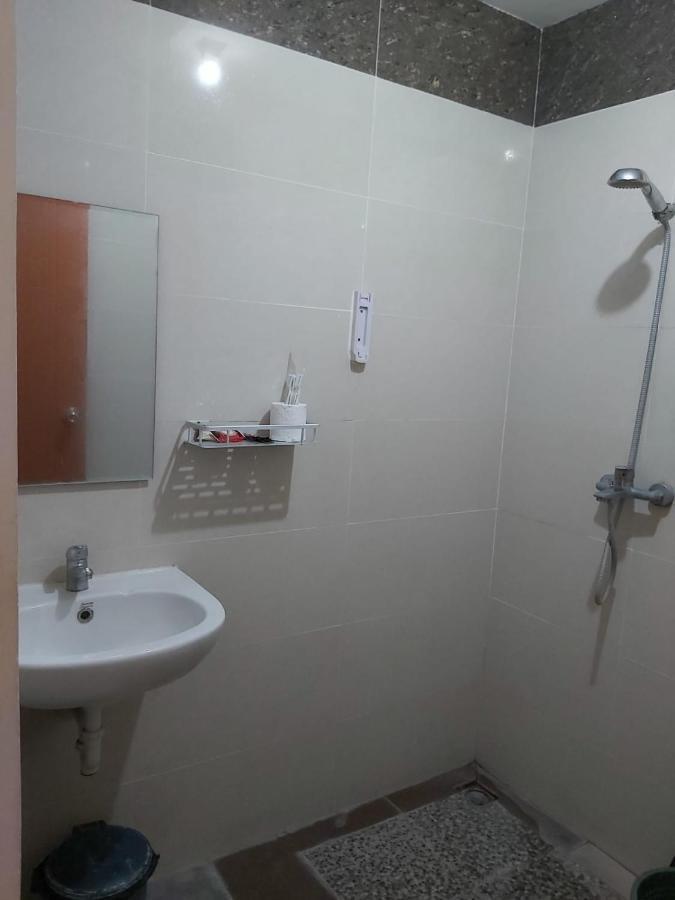 Hotel Larensia Labuan Bajo Oda fotoğraf