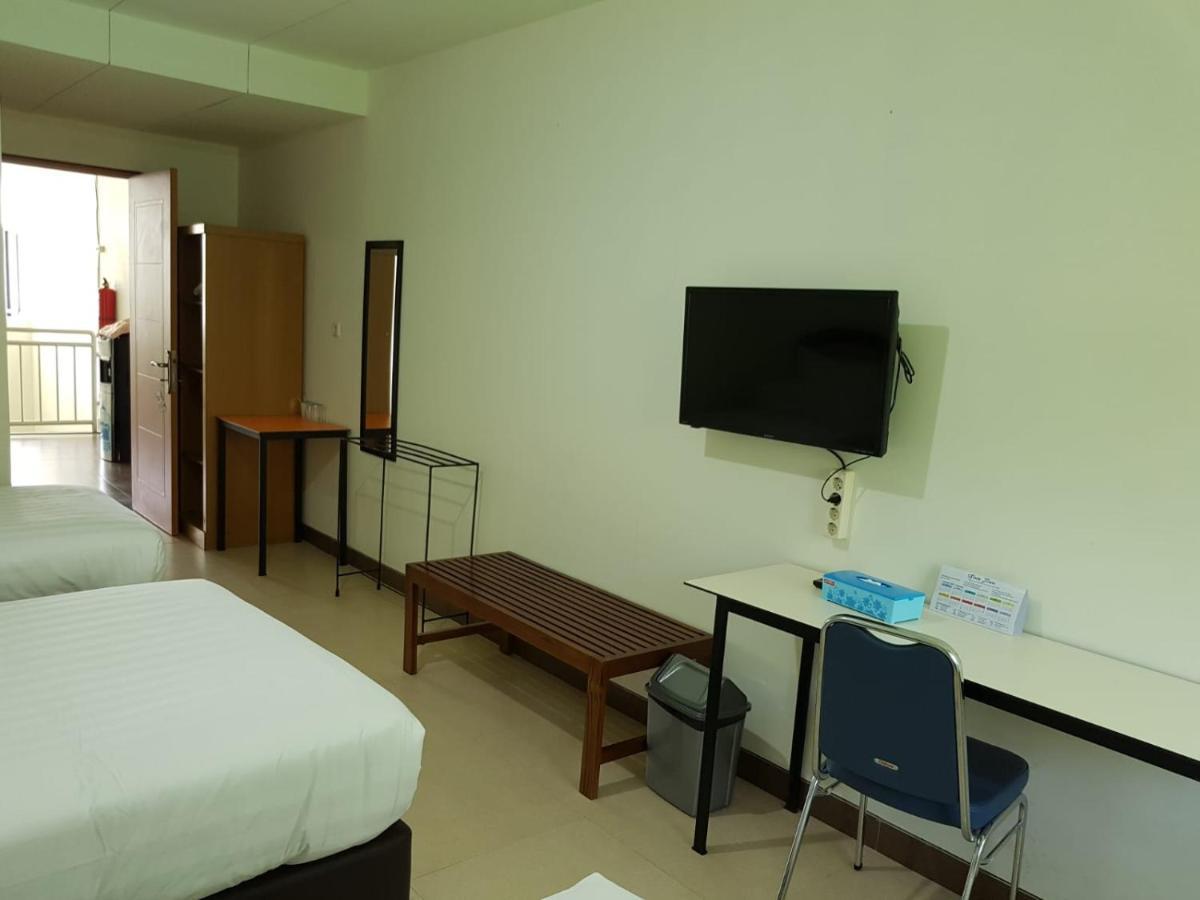 Hotel Larensia Labuan Bajo Oda fotoğraf